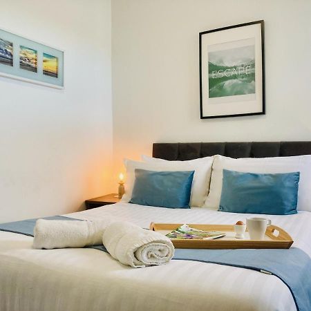 Westcliffe Apartments เซาท์พอร์ต ภายนอก รูปภาพ