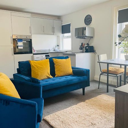 Westcliffe Apartments เซาท์พอร์ต ภายนอก รูปภาพ