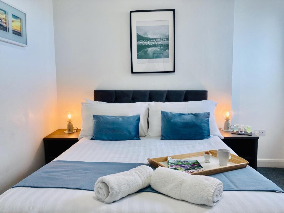 Westcliffe Apartments เซาท์พอร์ต ภายนอก รูปภาพ